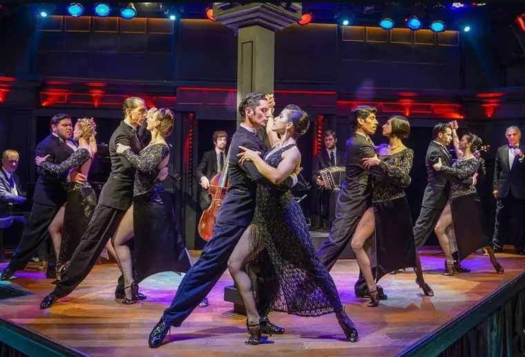 Tango Show — El Querandí